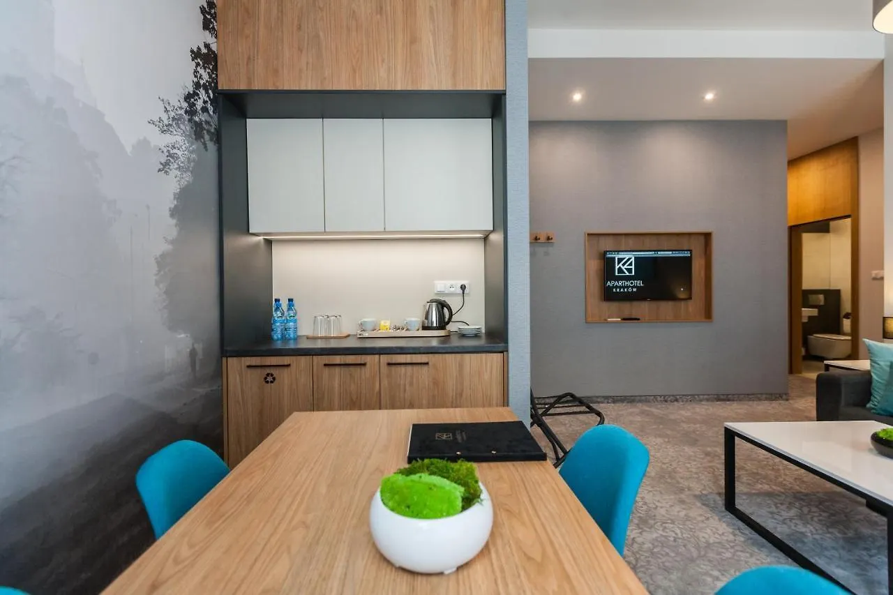 **  K4 Aparthotel Kraków Polonia