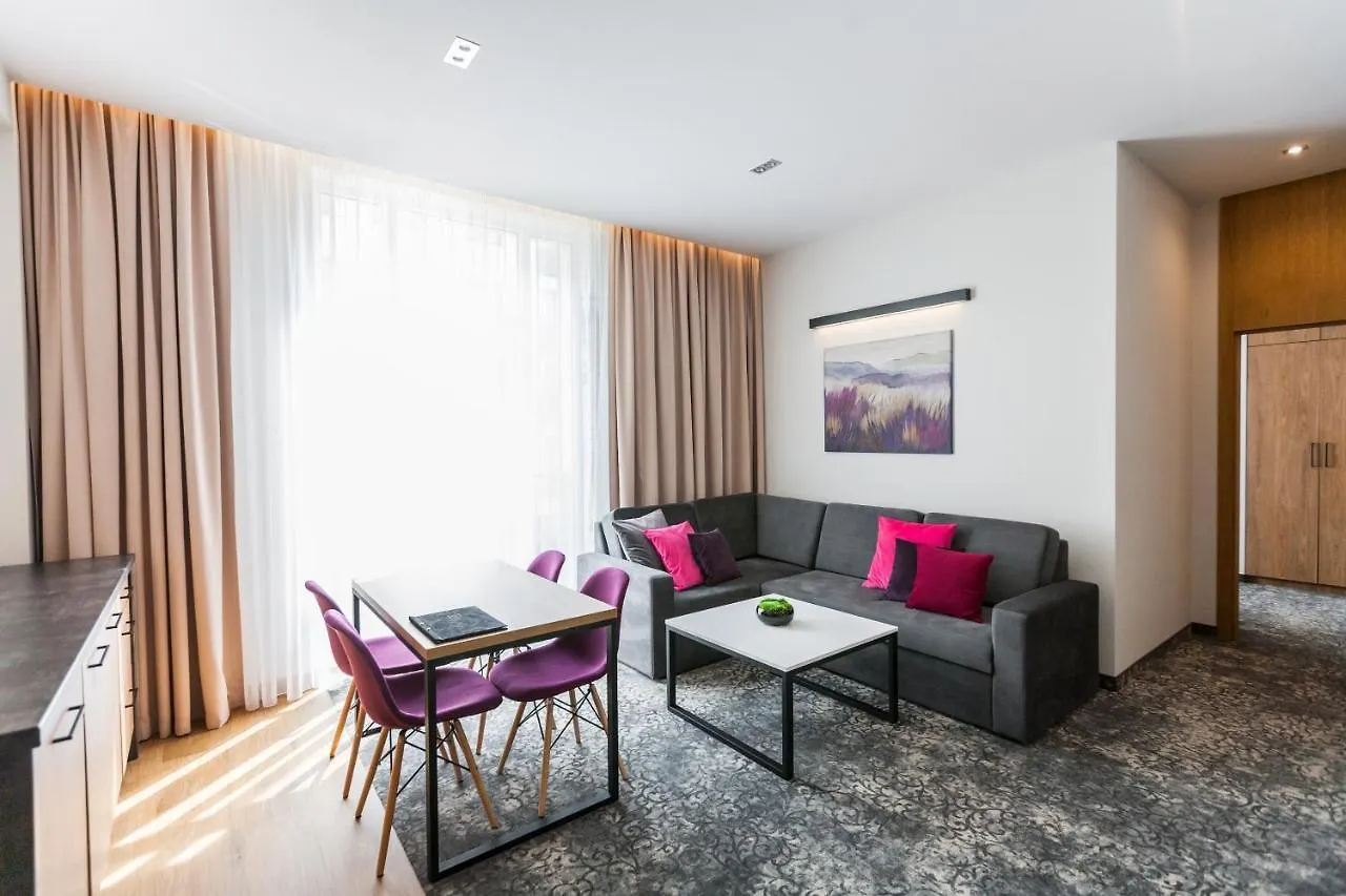K4 Aparthotel Cracovia 2*,  Polonia