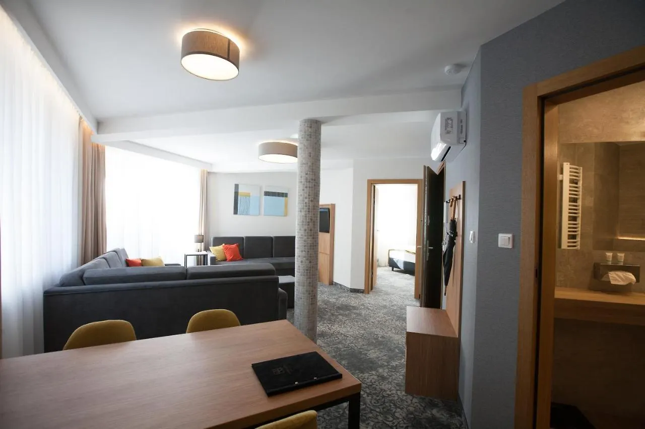 K4 Aparthotel Krakow 2*,
